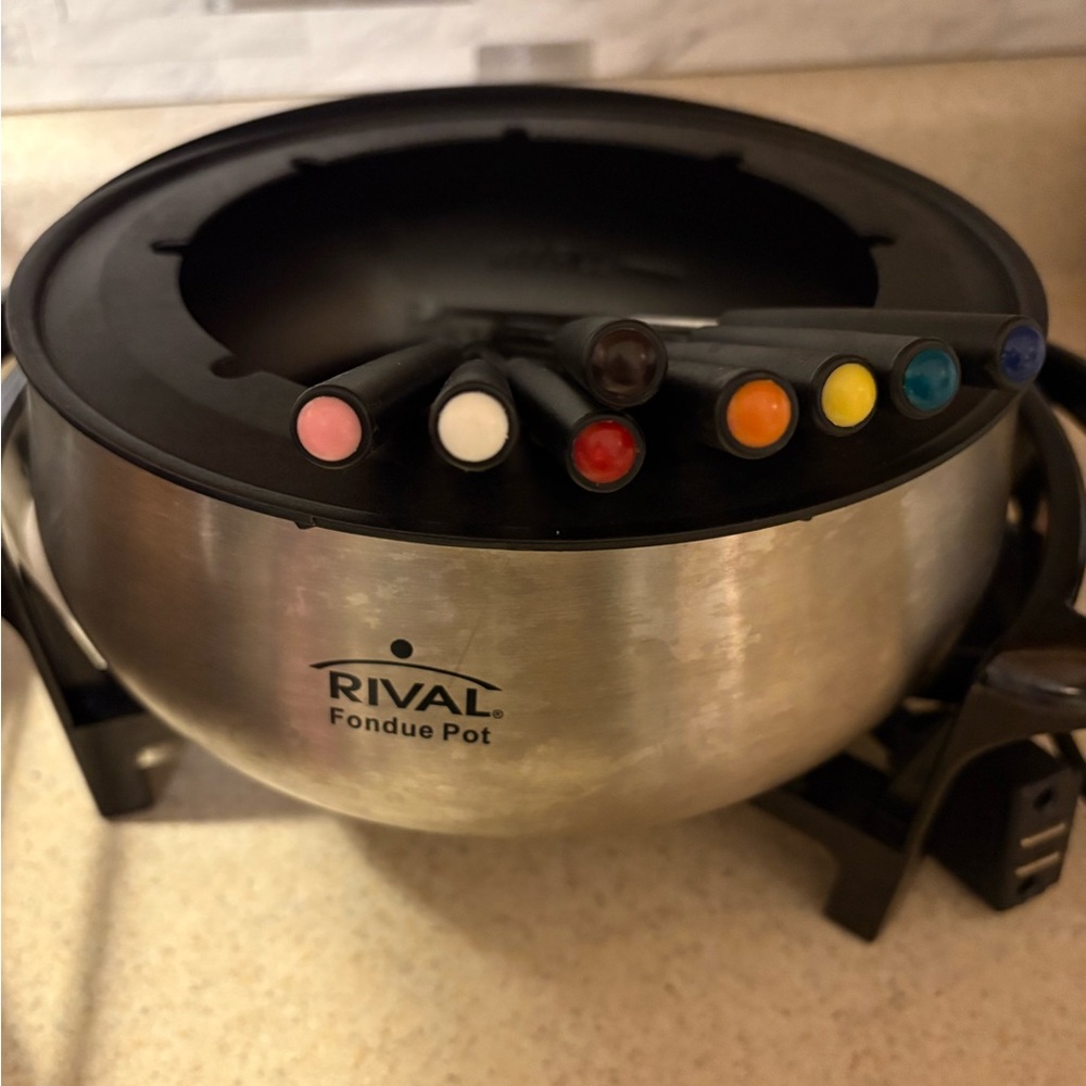 Rival Stainless Steel Fondue Pot w Handles and Forks/Skewers Melting Chocolate